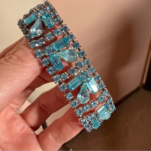 Antique 1930’s 40’s art deco pale blue Czecho Glass Wide silver Bracelet - Picture 3 of 16